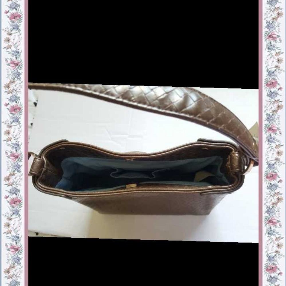 Liz claiborne small bronze purse NWT - Picture 3 of 4